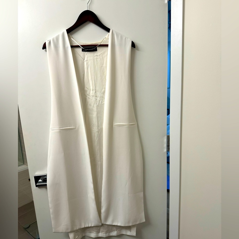 Long vest